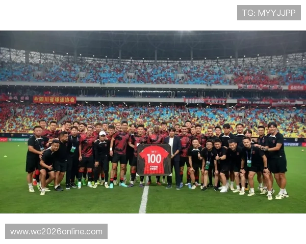 欧洲足坛风云再起：新赛季豪门激战引球迷热议与期待