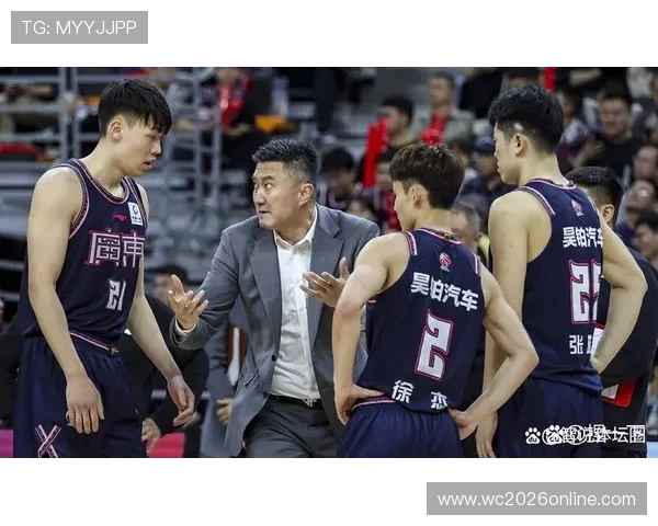 CBA季后赛激战正酣 广东队携手辽宁队晋级四强 上演巅峰对决