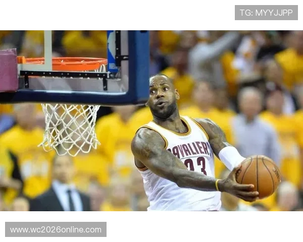 湖人詹姆斯关键时刻爆发率队逆转勇士赢得季前赛胜利